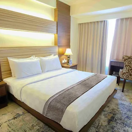 Sapphire Sky Hotel & Conference Serpong Exterior photo